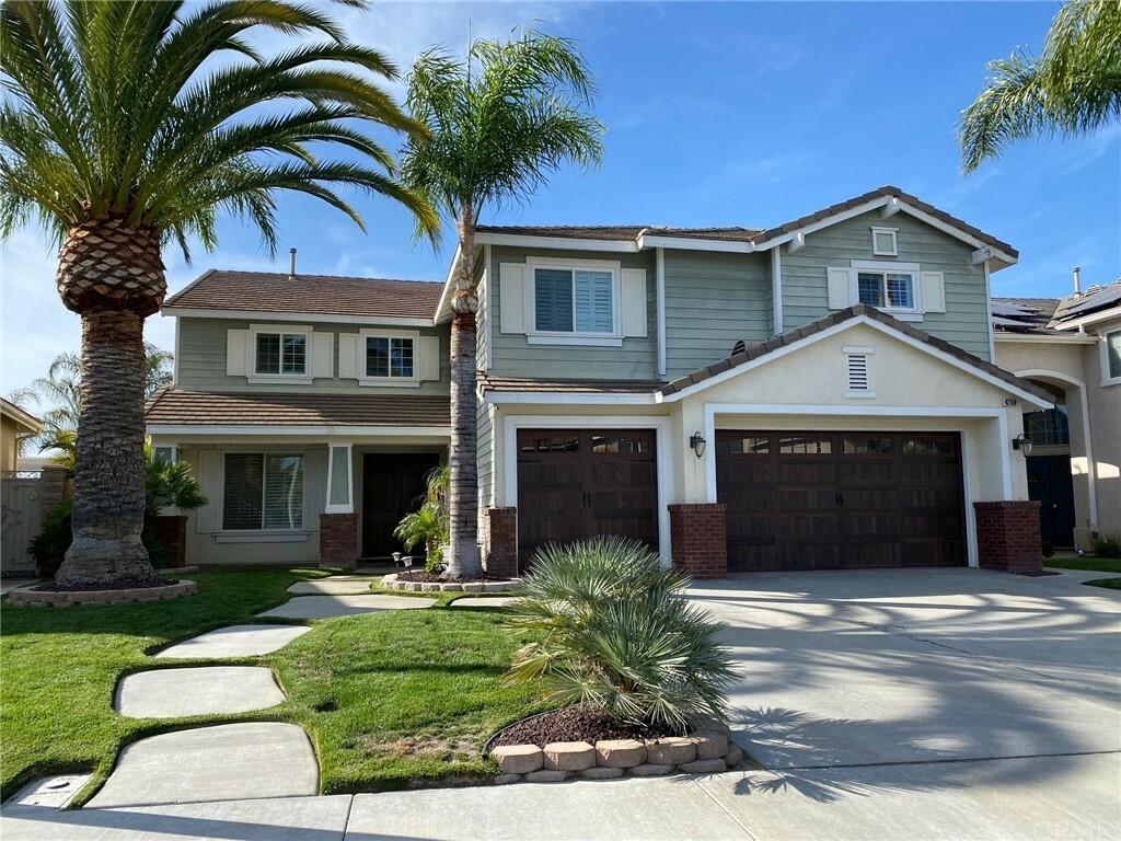 Property Photo:  42158 Kimberly Way  CA 92562 