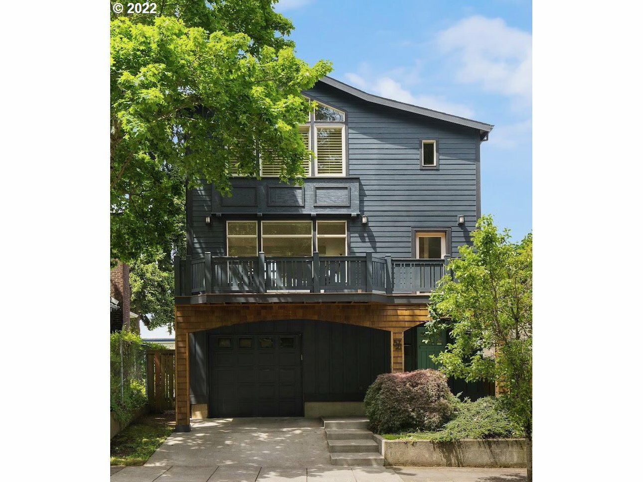Property Photo:  5721 NE 19th Ave  OR 97211 