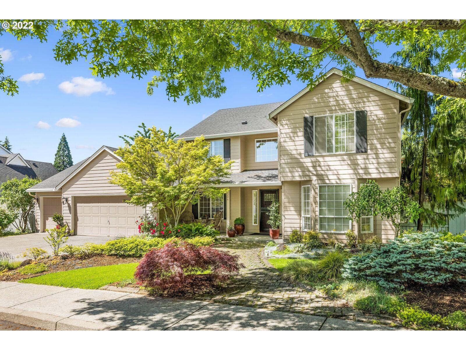 Property Photo: 3304 SE 170th Ct WA 98683