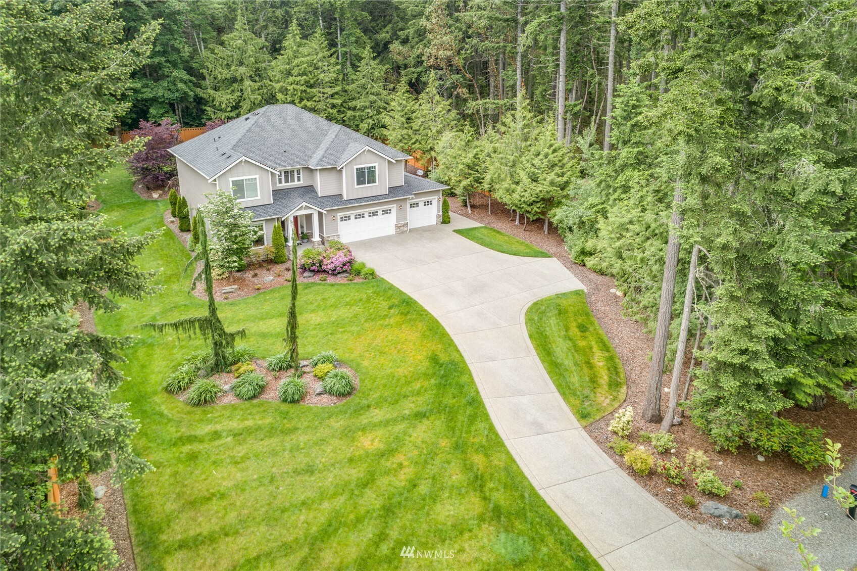 Property Photo:  7377 Springridge Road NE  WA 98110 