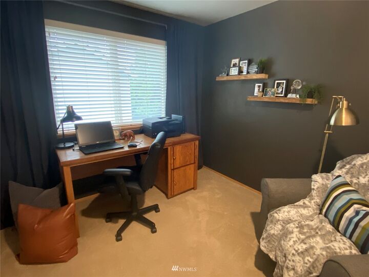 Property Photo: 12815 SE 223rd Place WA 98031