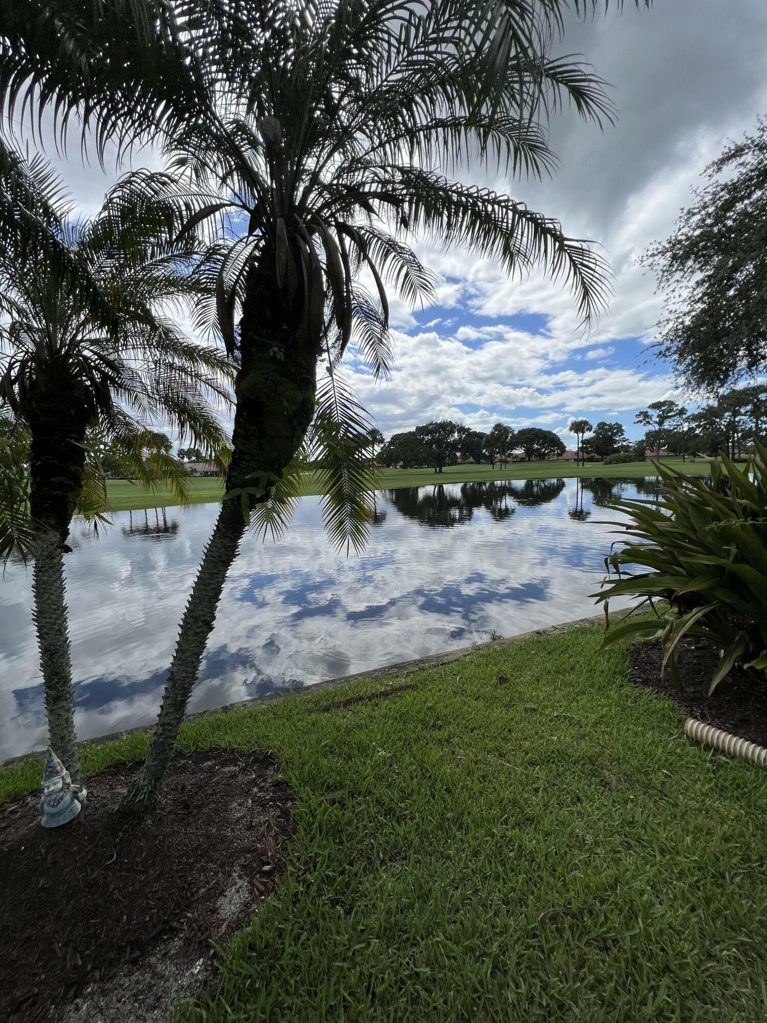 Property Photo:  5467 Fountains Drive S  FL 33467 