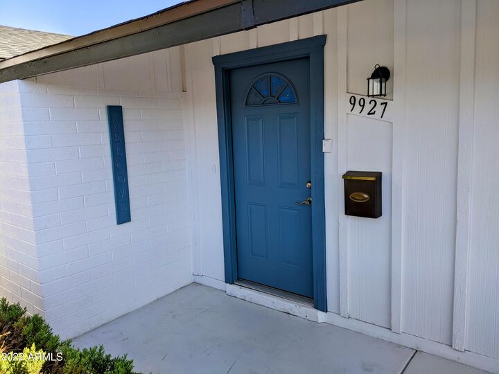 Property Photo:  9927 W Pinehurst Drive  AZ 85351 