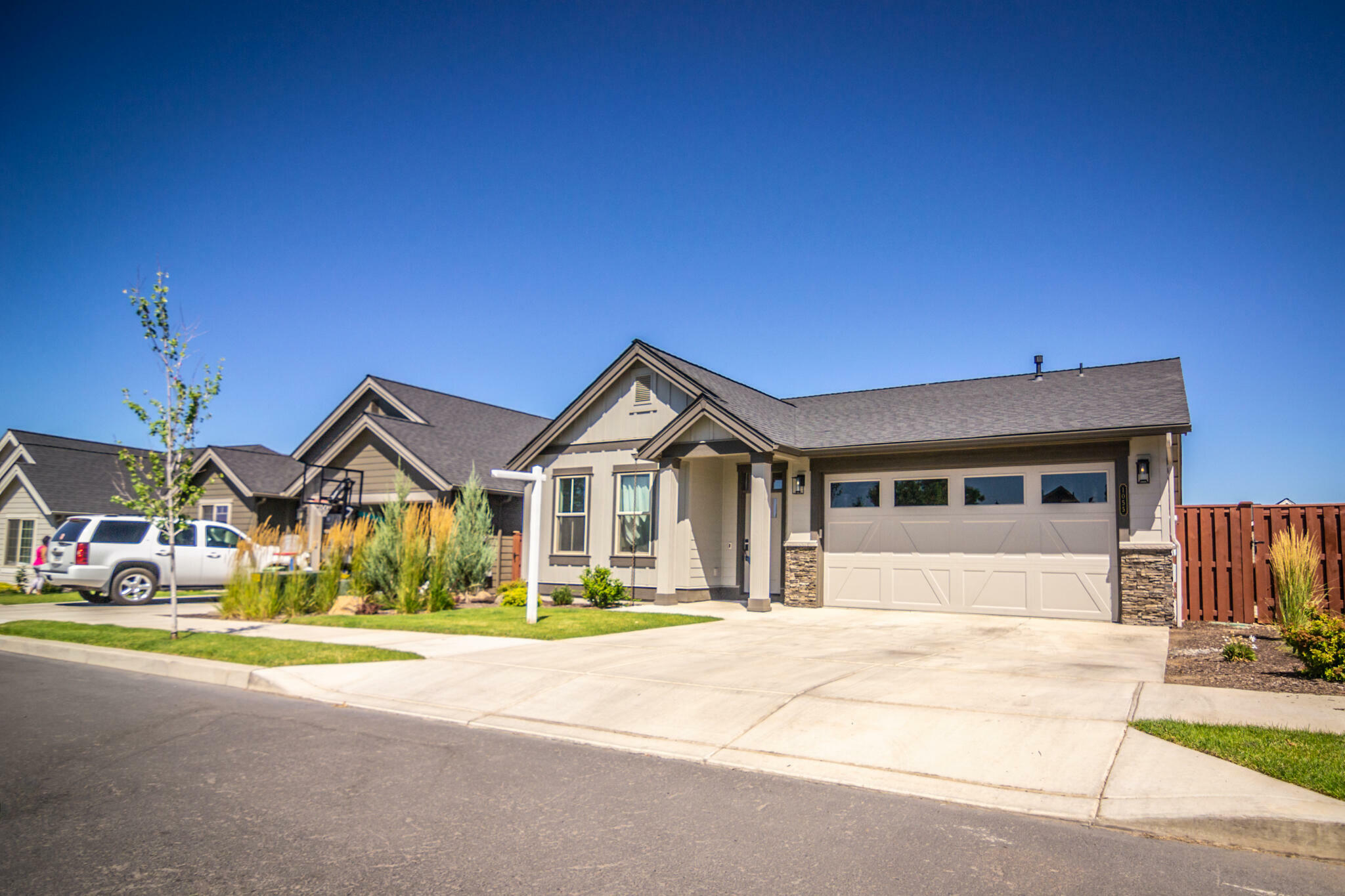 Property Photo: 1055 NE Hudspeth Circle OR 97754