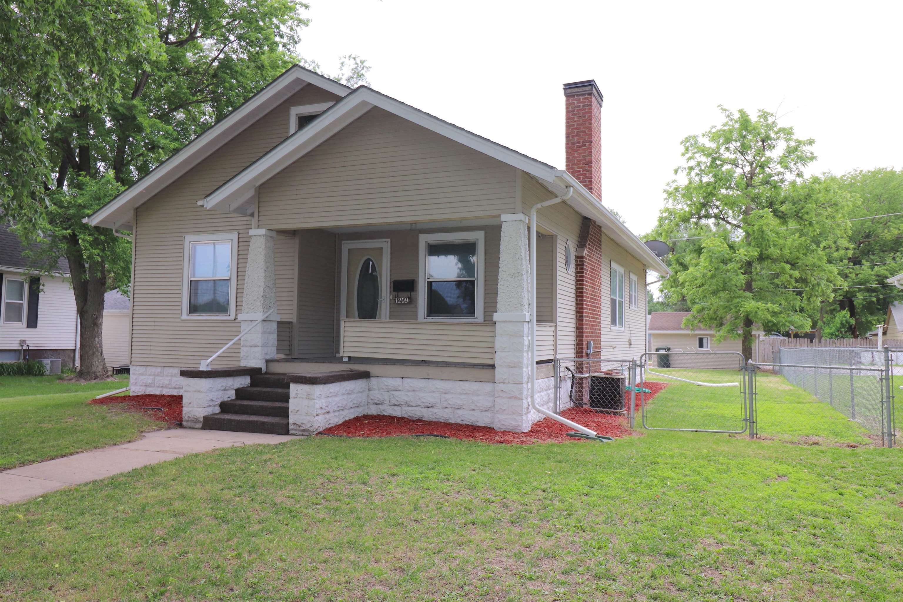 1209 8th Street  Columbus NE 68601 photo