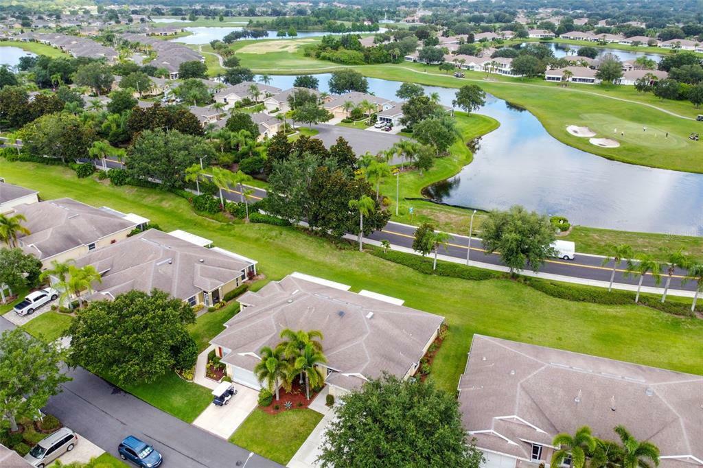 Property Photo:  1240 Corinth Greens Drive 17  FL 33573 