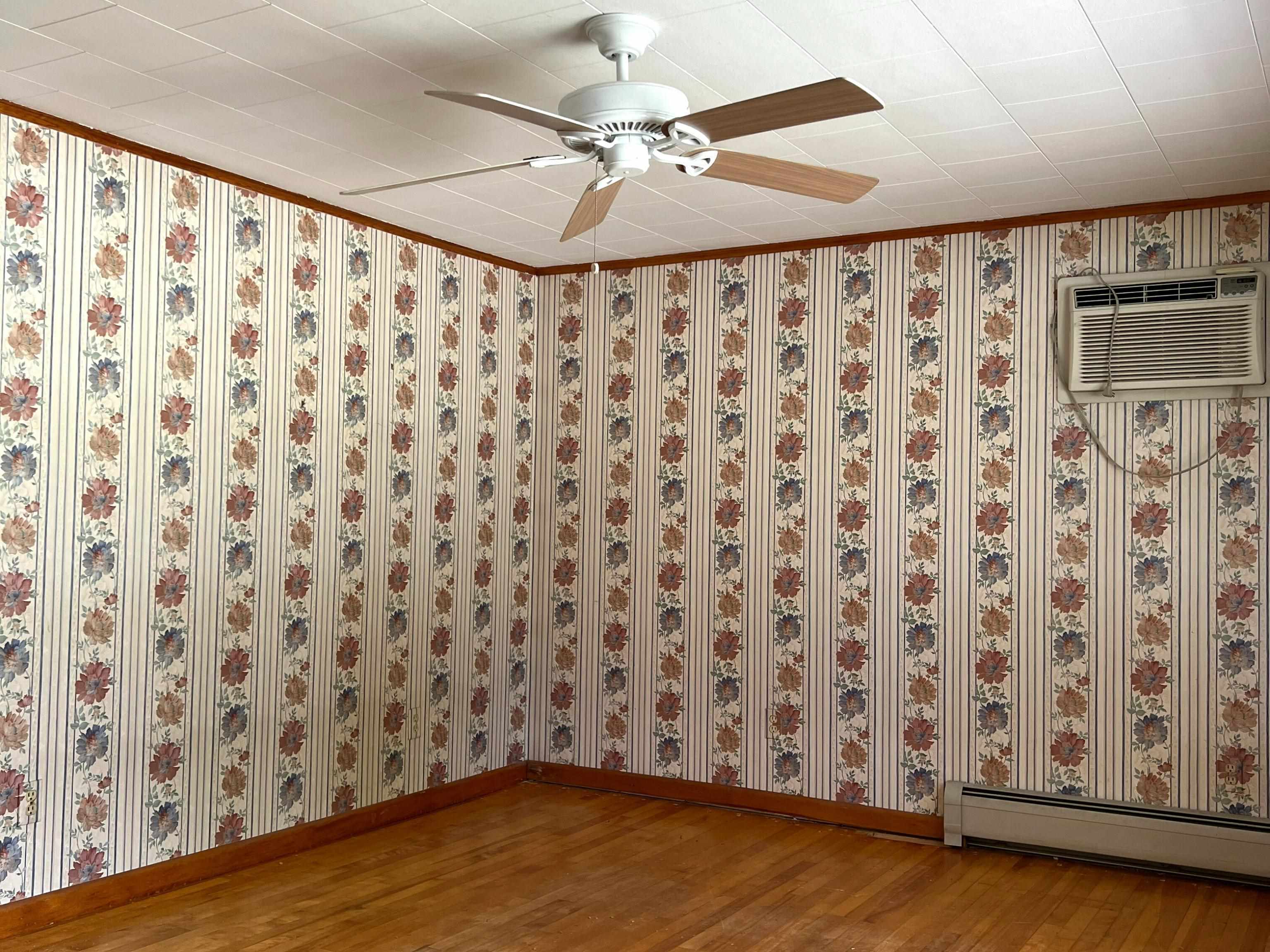 Property Photo: 12 Westwood Parkway VT 05641-5220