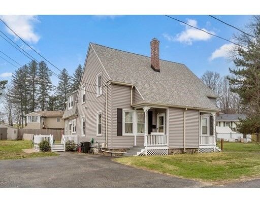 Property Photo:  15 Phillips Court  MA 01845 
