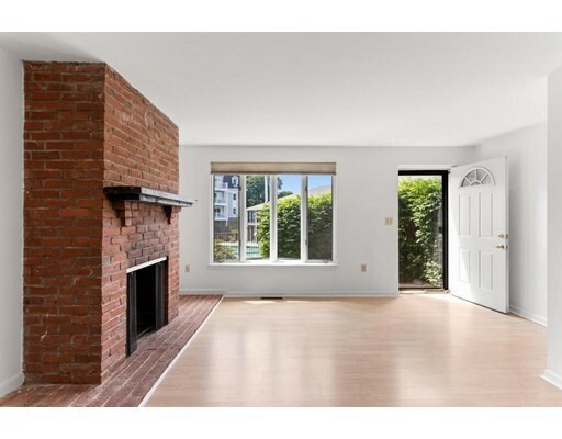 Property Photo: 11 Hawser Lane 11 MA 01907