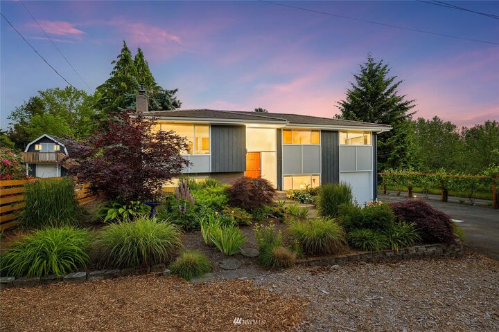 9905 S 232nd Street  Kent WA 98031 photo