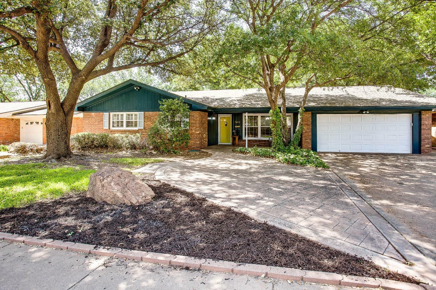 Property Photo:  3419 61st Street  TX 79413 