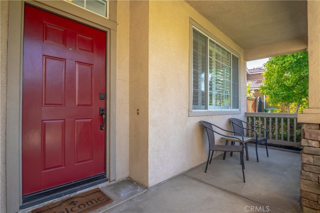 Property Photo:  1008 Riverbend Circle  CA 92881 