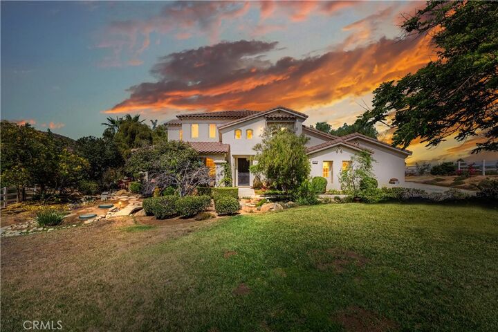 Property Photo:  18745 Sunset Knoll Drive  CA 92504 