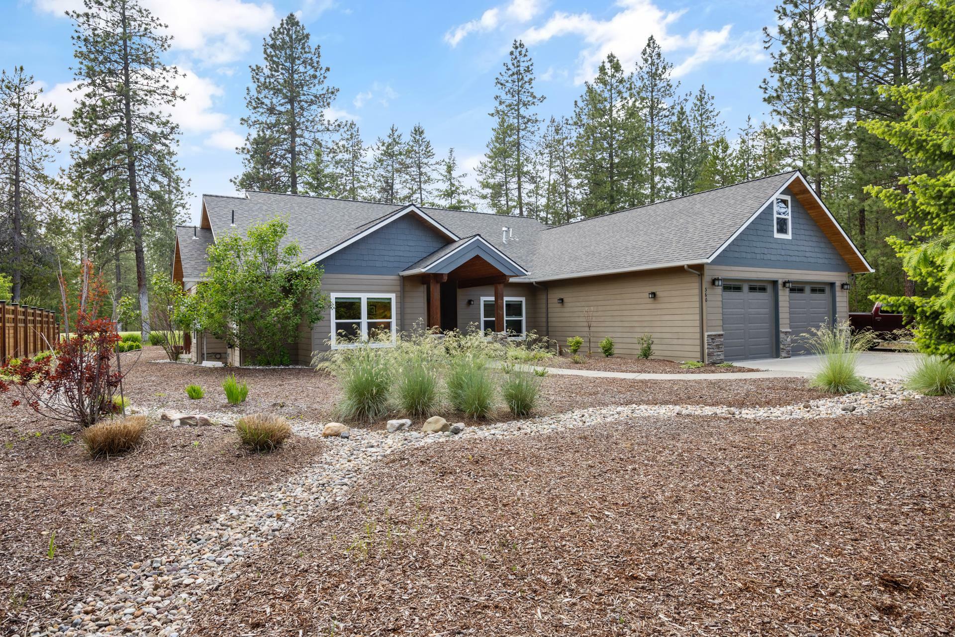 Property Photo:  360 Hogans Way  WA 99109 