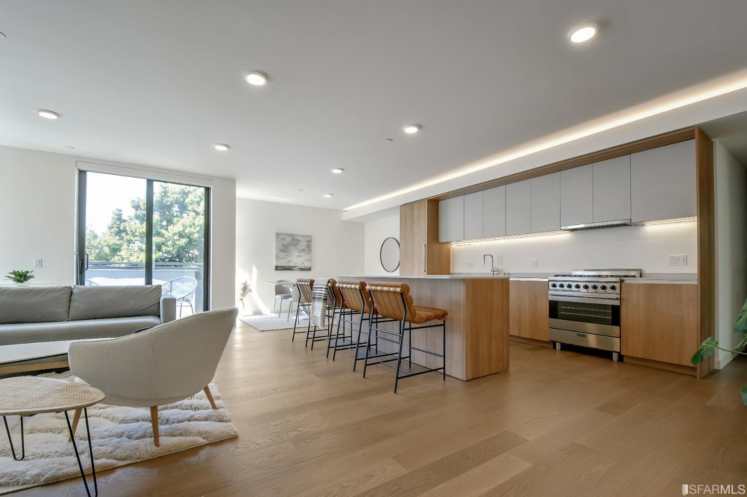 Property Photo: 2448 Lombard Street 210 CA 94123