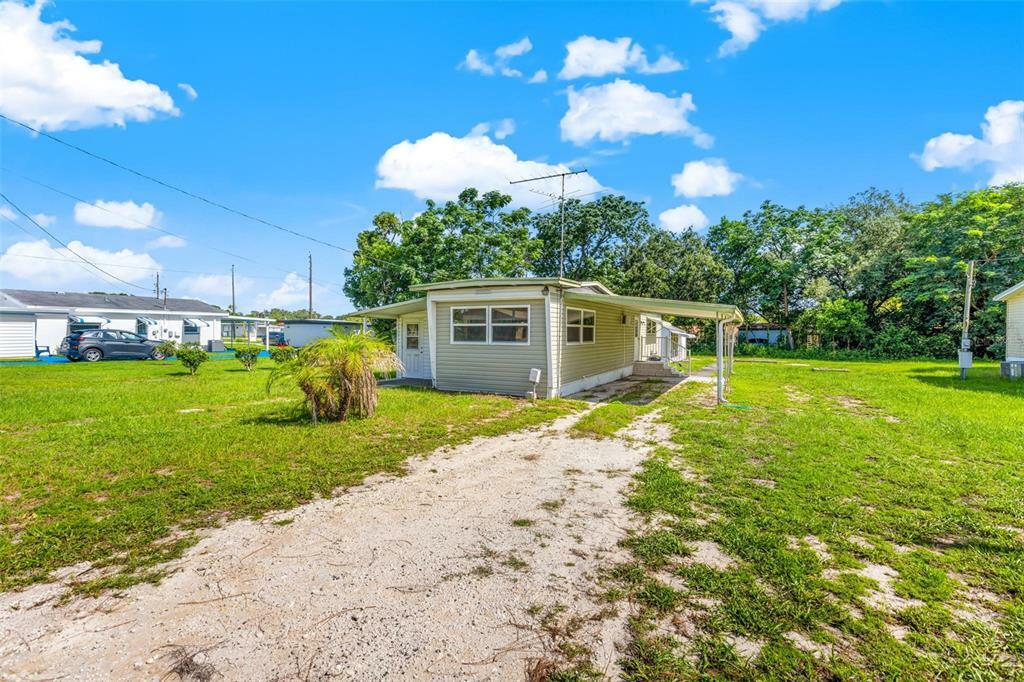 Property Photo:  39015 Kirkland Drive  FL 33542 