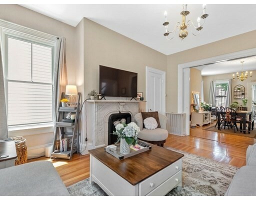 Property Photo: 20 Oak Street 2 MA 02129