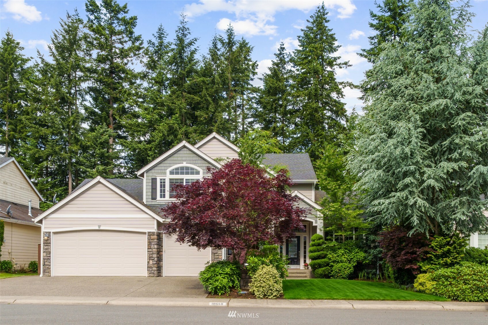 Property Photo: 18018 118th Avenue Ct E WA 98374