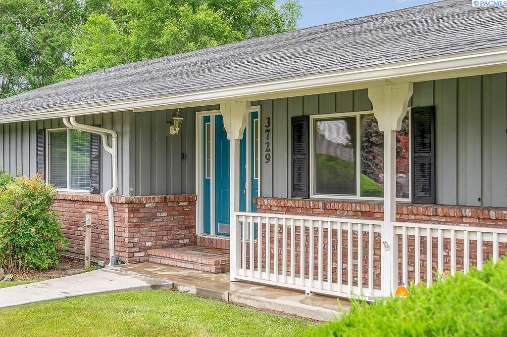 Property Photo: 3729 S Date St WA 99337