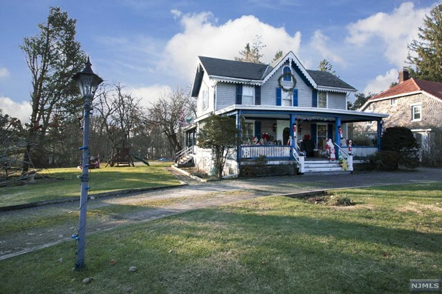 Property Photo: 533 Knickerbocker Road NJ 07670