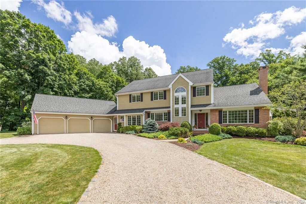 Property Photo: 30 Shire Court CT 06410