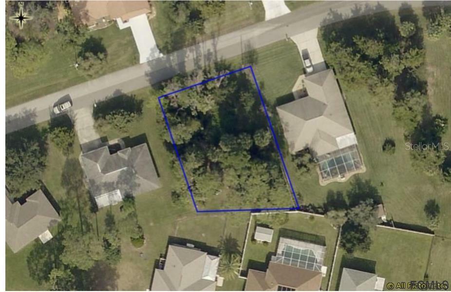 Property Photo:  125 Bayside Drive  FL 32137 