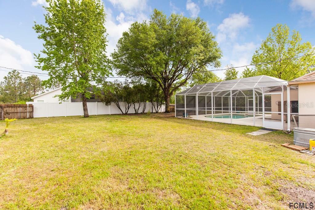 Property Photo: 3 Ultra Place FL 32164