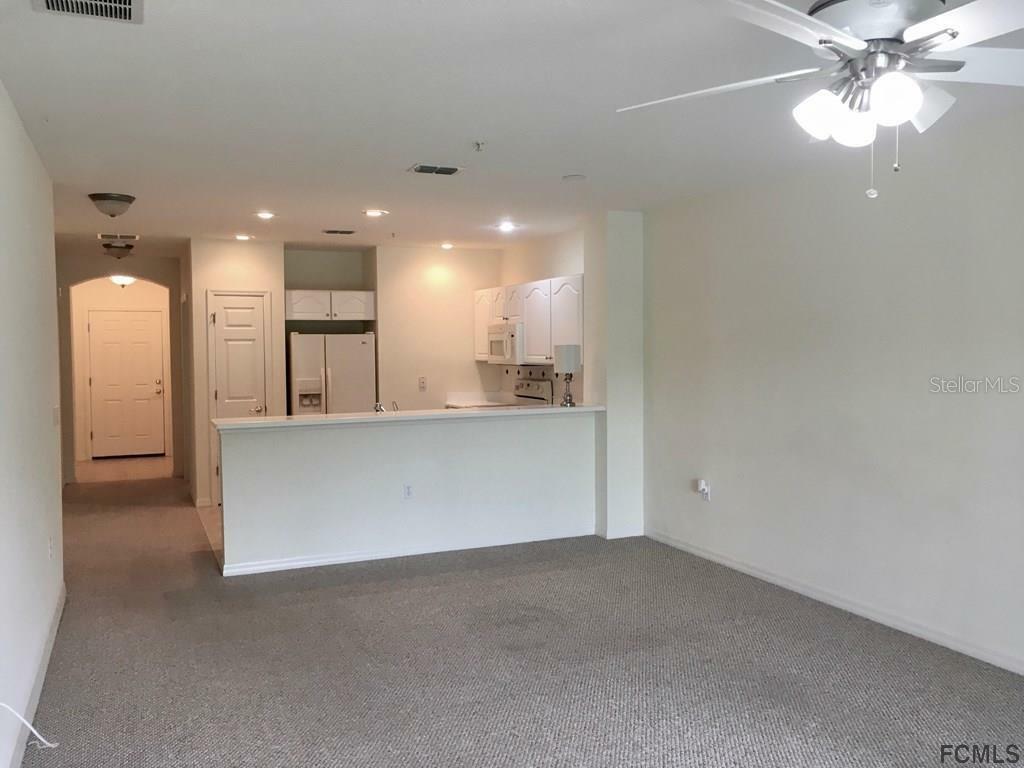 Property Photo:  1000 Canopy Walk Lane 1024  FL 32137 