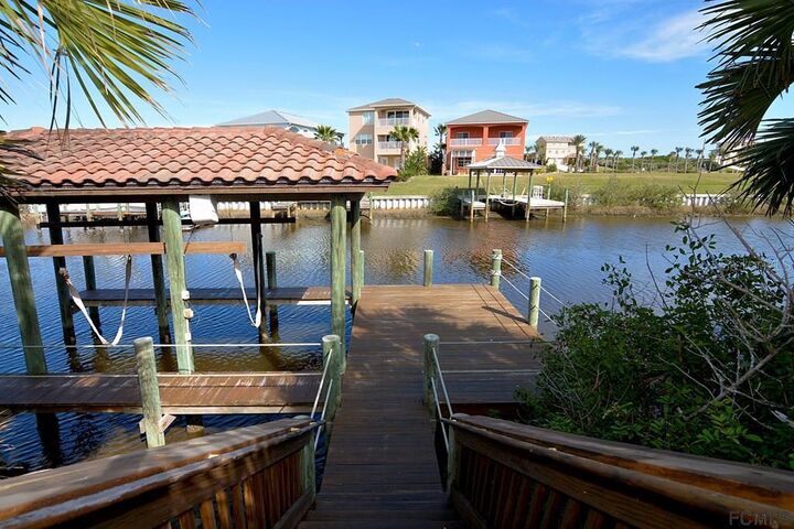 Property Photo:  129 Island Estates Parkway  FL 32137 