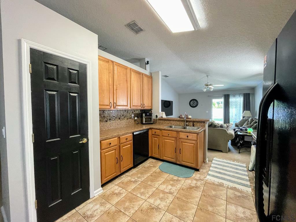 Property Photo:  224 Pine Arbor Circle  FL 32084 