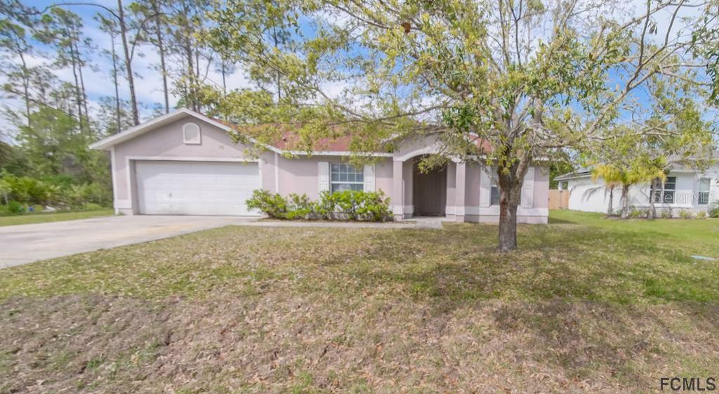 Property Photo: 14 Rymshaw Drive FL 32164