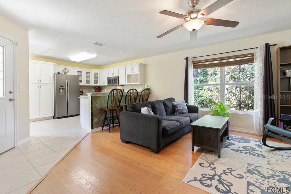 Property Photo: 136 Wellwood Lane FL 32164