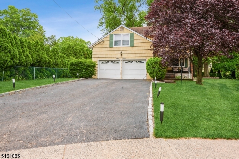 Property Photo: 142 Sycamore Rd NJ 07012