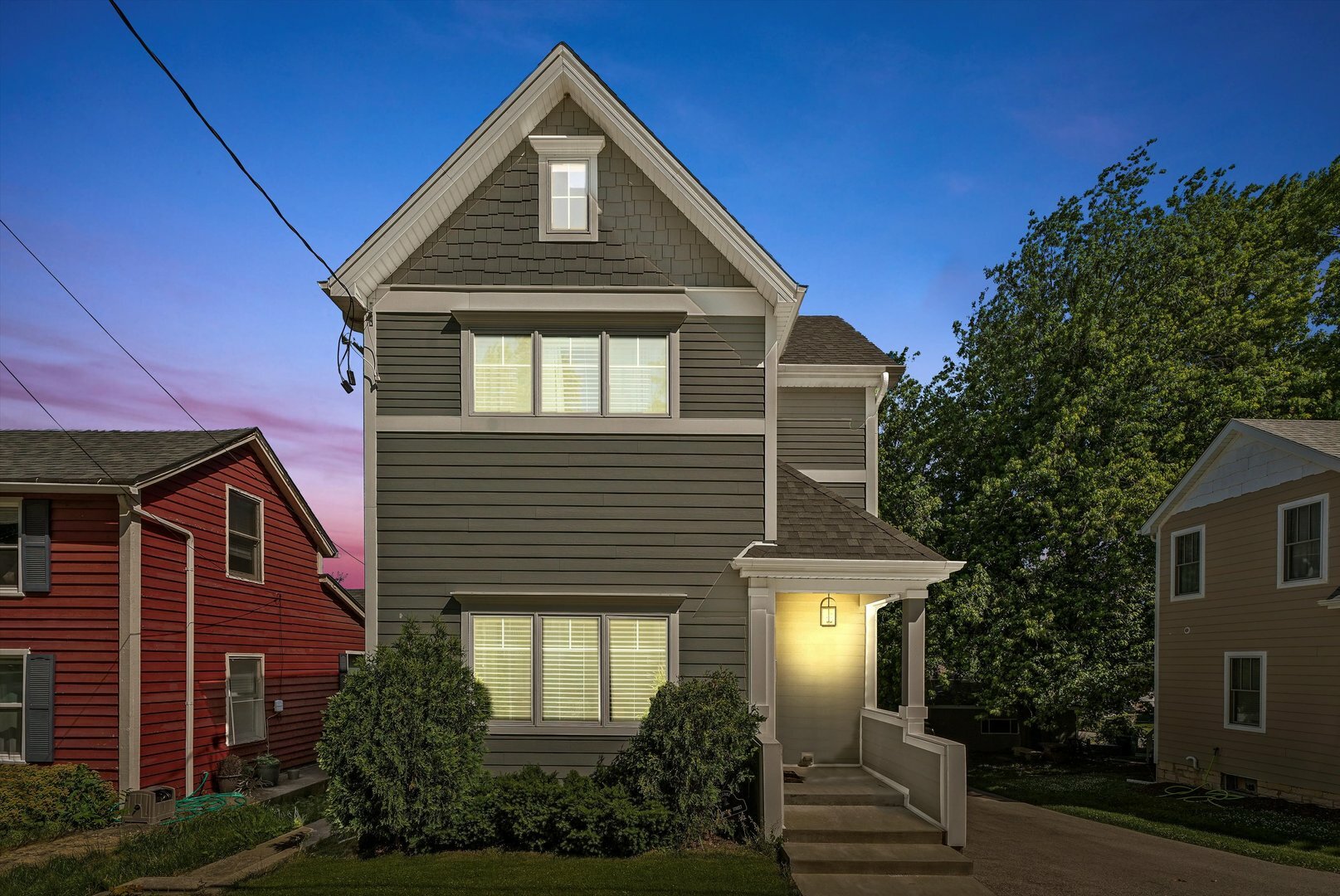 Property Photo: 607 Porter Street IL 60439