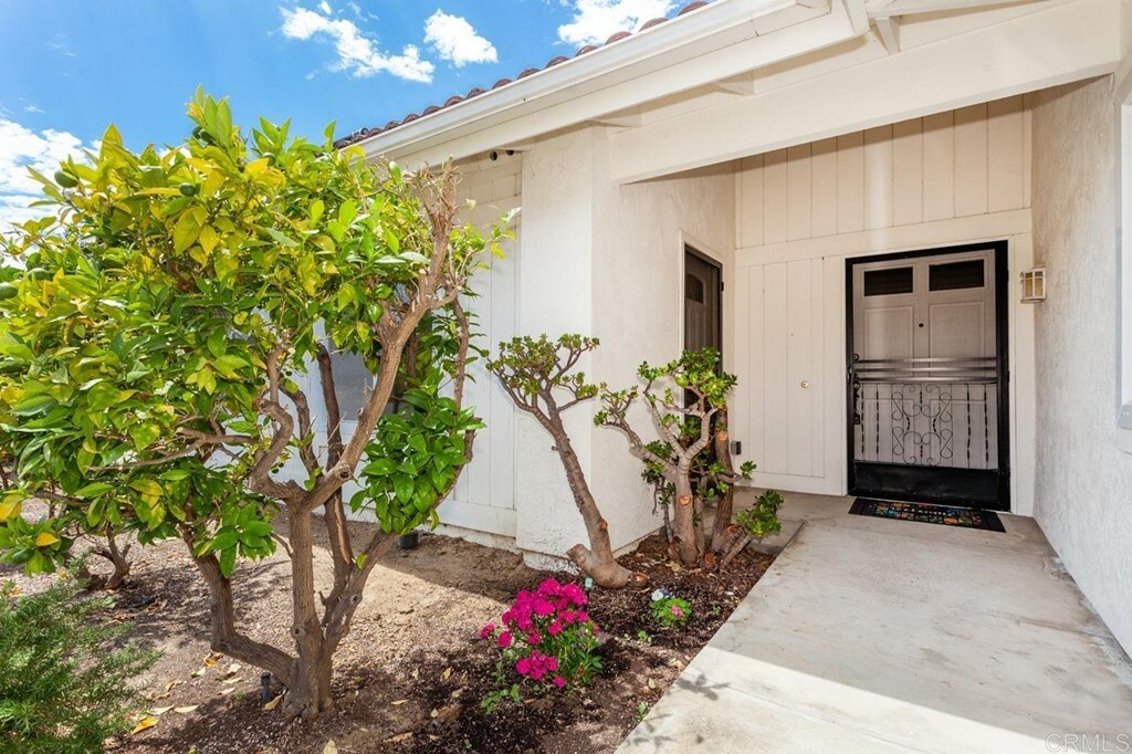 Property Photo:  930 Santa Hidalga  CA 92075 