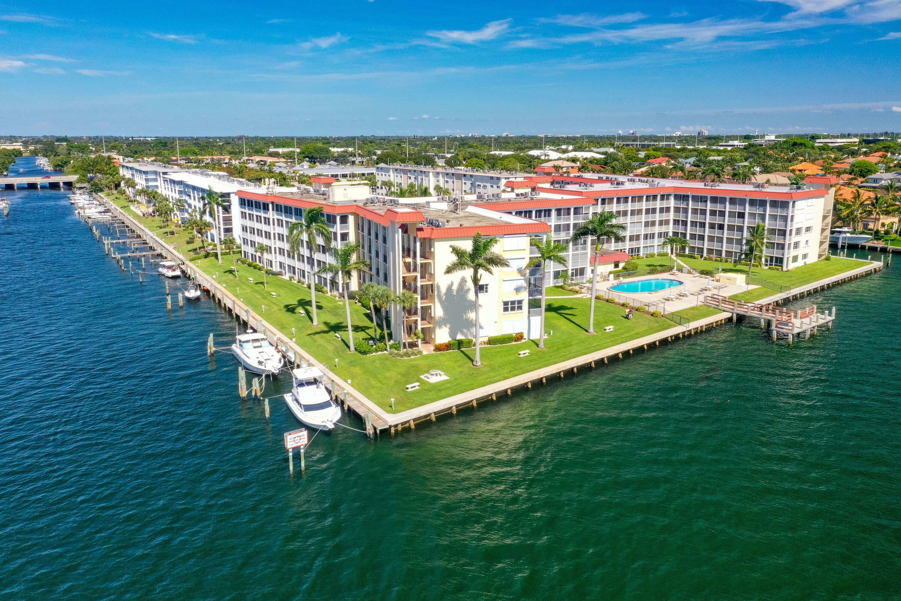 Property Photo:  105 Paradise Harbour Boulevard 206  FL 33408 