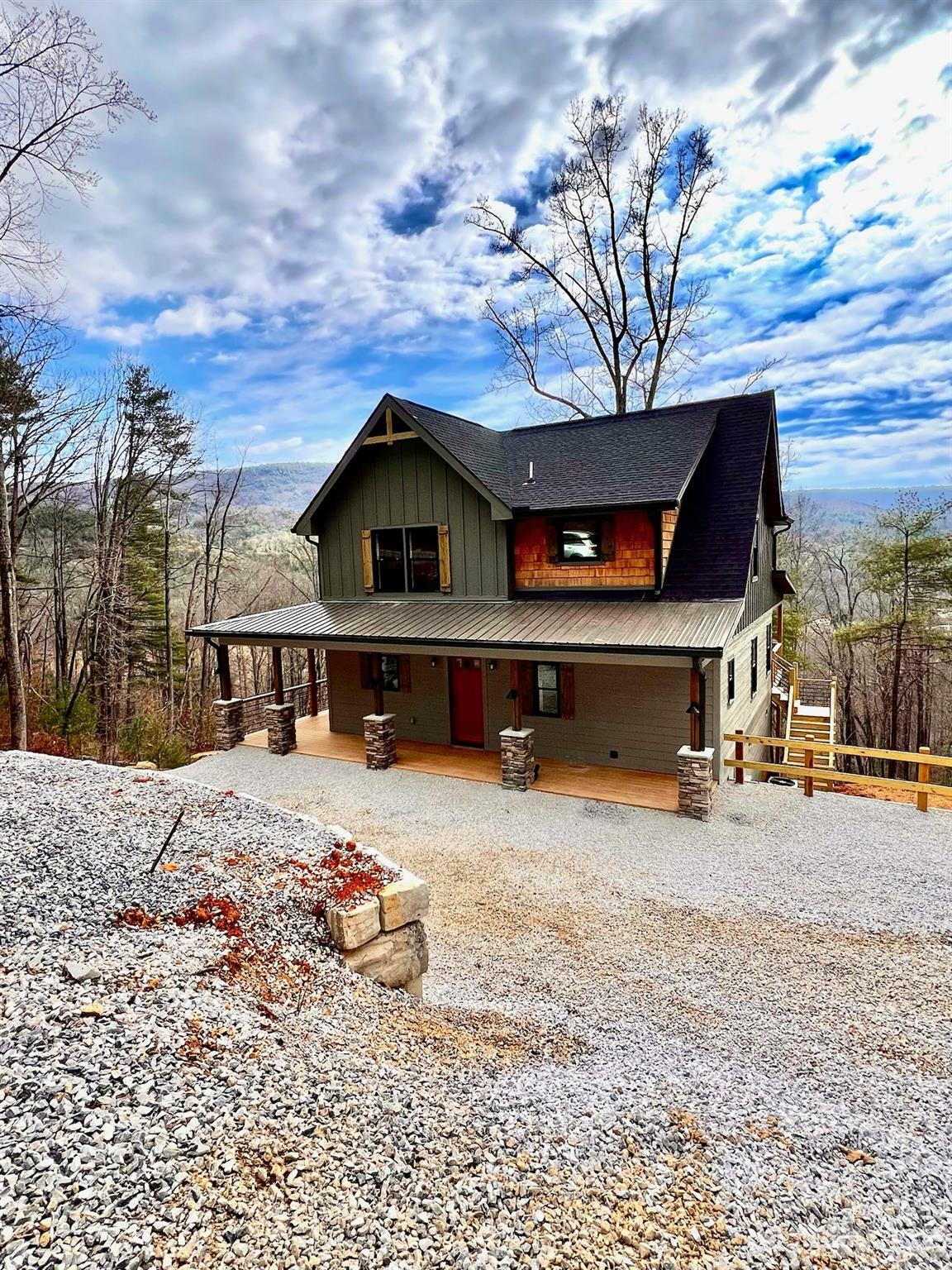 Property Photo: 346 Hunnicut Mountain Road 82 NC 28752