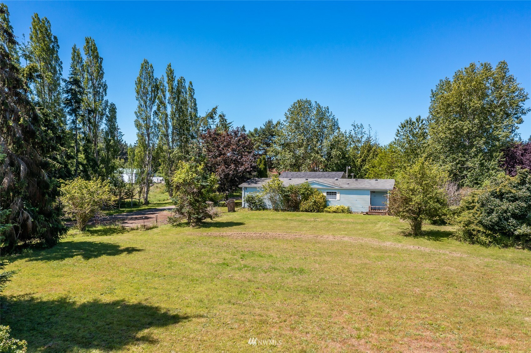 Property Photo:  2035 Sage Lane  WA 98277 