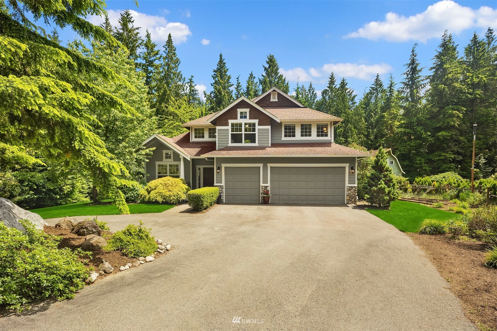 Property Photo:  20103 NE Woodinville-Duvall Road  WA 98077 