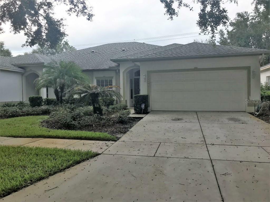 Property Photo:  10409 Mulligan Court  FL 33647 