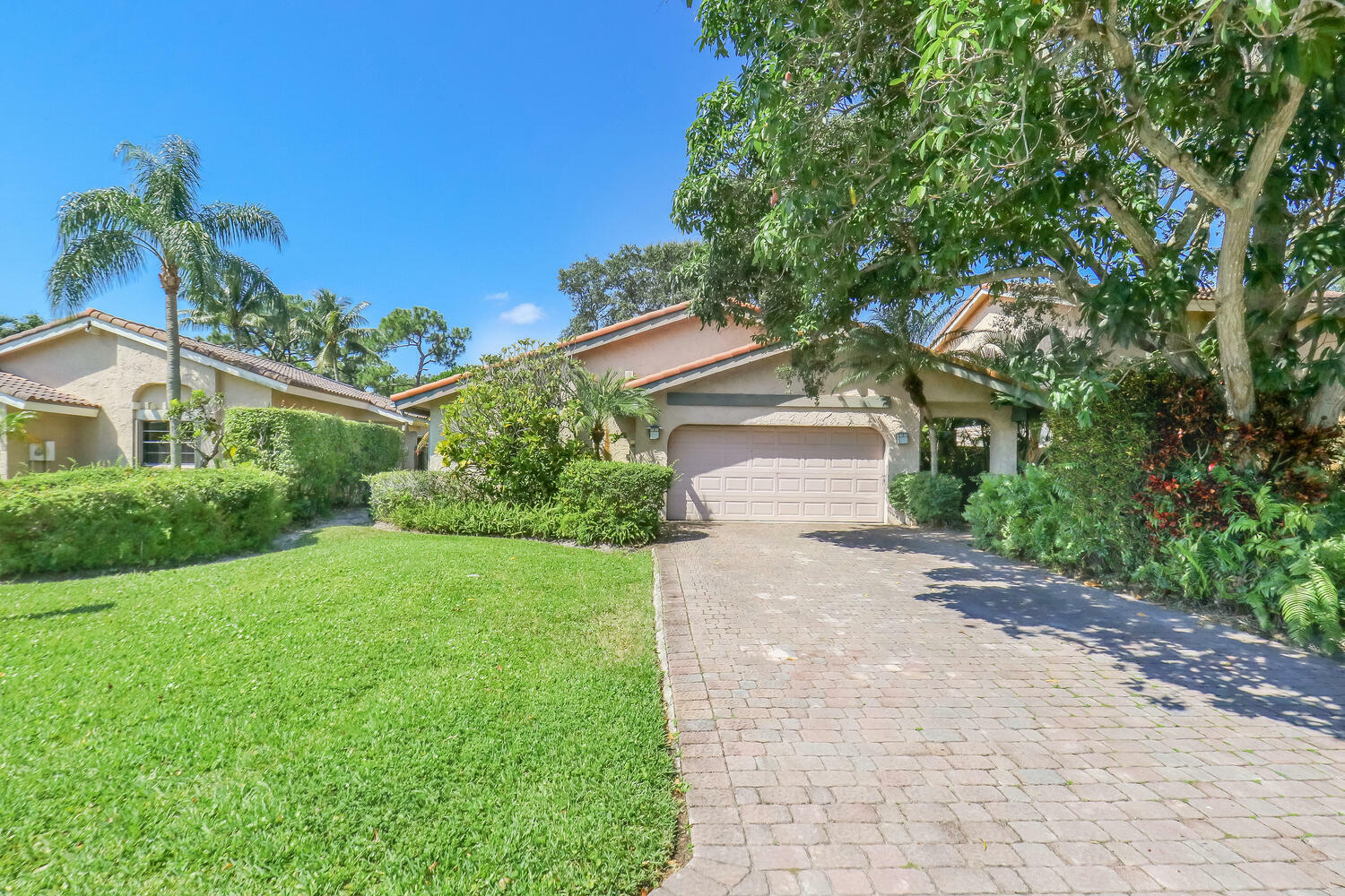 Property Photo:  6556 Sweet Maple Lane  FL 33433 