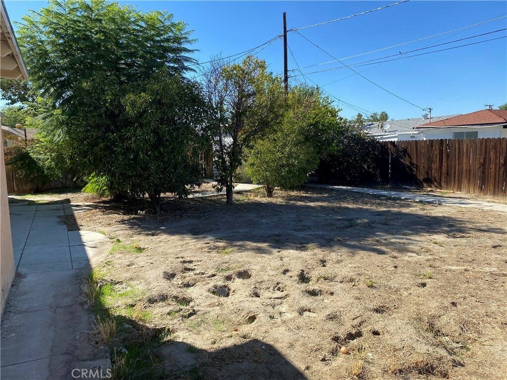 Property Photo:  140 W Westmont Avenue  CA 92543 