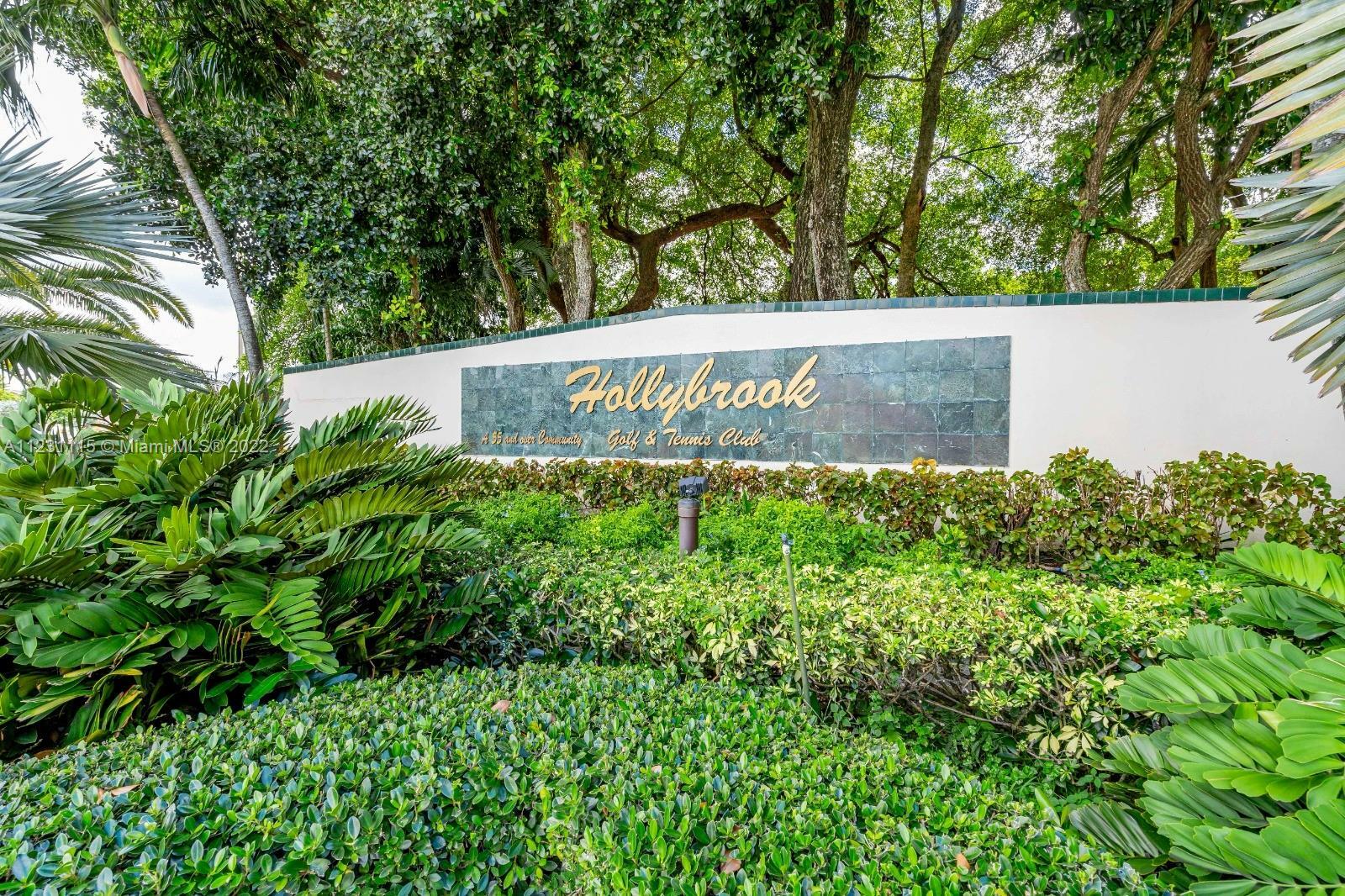 Property Photo:  281 S Hollybrook Dr 107  FL 33025 