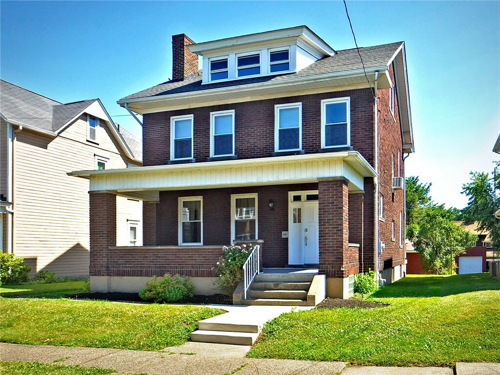 Property Photo:  947 Fawcett Avenue  PA 15132 