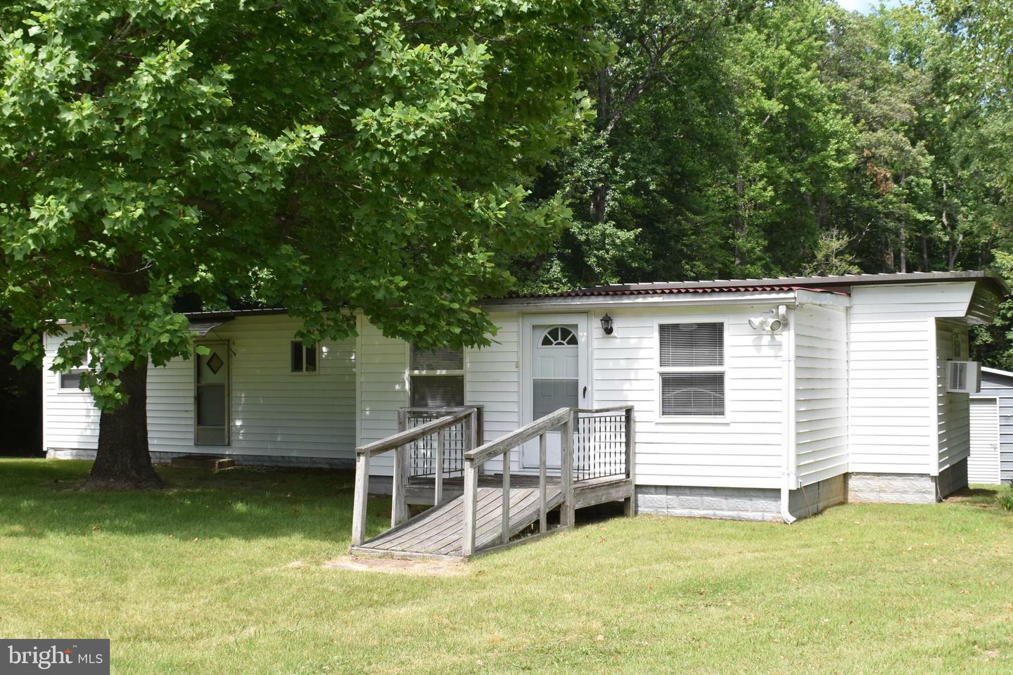 Property Photo:  8159 Indiantown Road  VA 22485 