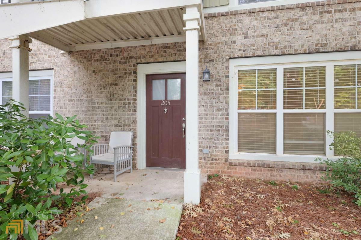 Property Photo:  490 Barnett Shoals Road 205  GA 30605 