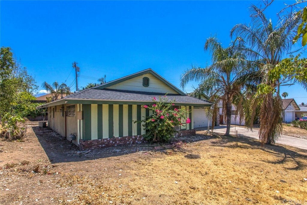 Property Photo:  5919 Eucalyptus Drive  CA 92346 