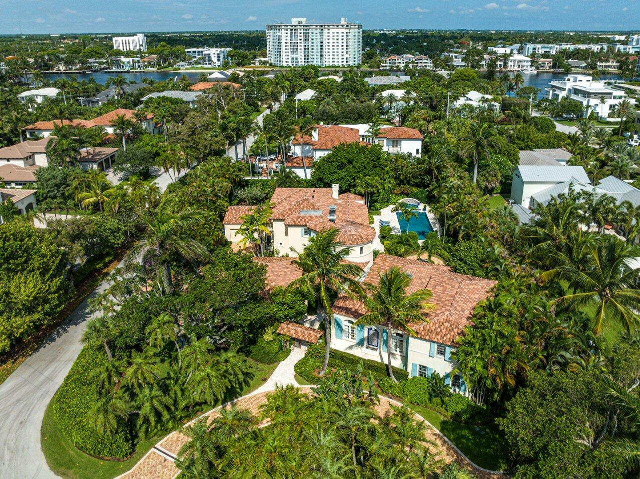 Property Photo: 510 Seagate Drive FL 33483