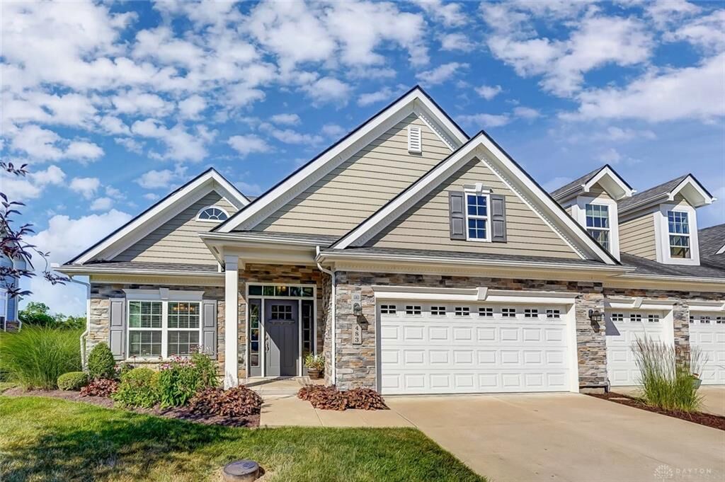 Property Photo: 483 Legendary Way OH 45458
