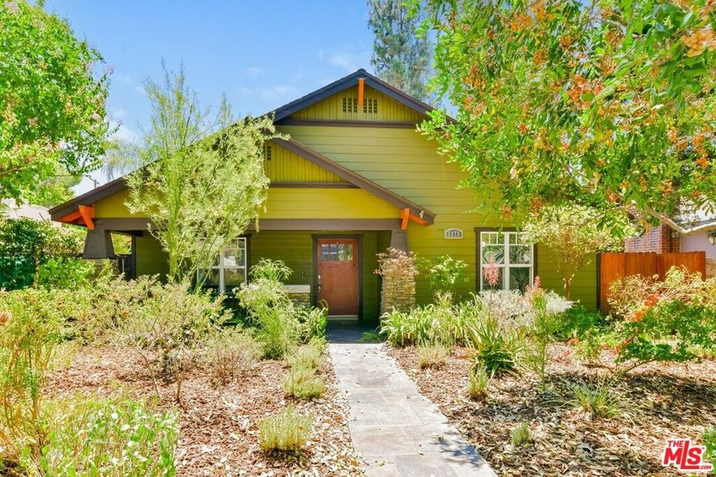 Property Photo:  2278 7th Street  CA 91750 